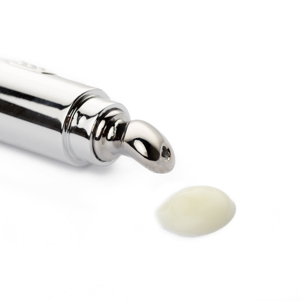 Best Eye Cream for Puffy Eyes Over 50 (and How to Use It)